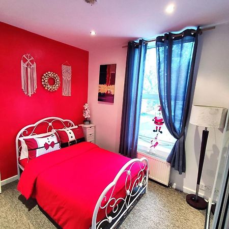 Double Room Lgbt London Ngoại thất bức ảnh
