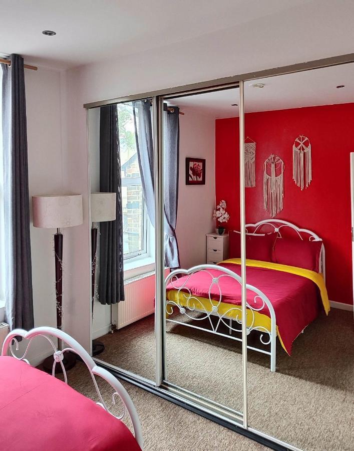 Double Room Lgbt London Ngoại thất bức ảnh