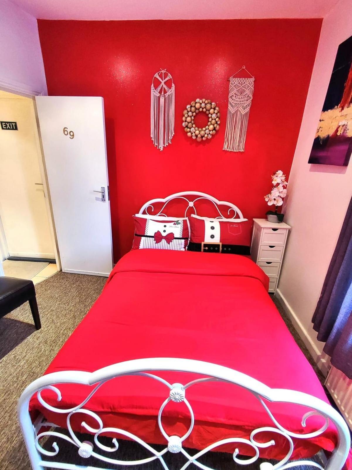 Double Room Lgbt London Ngoại thất bức ảnh