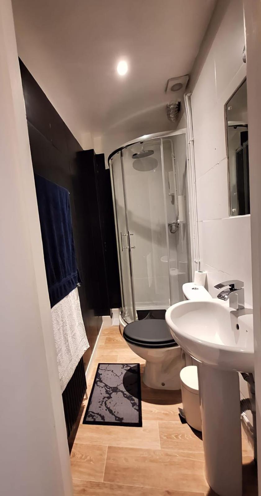 Double Room Lgbt London Ngoại thất bức ảnh